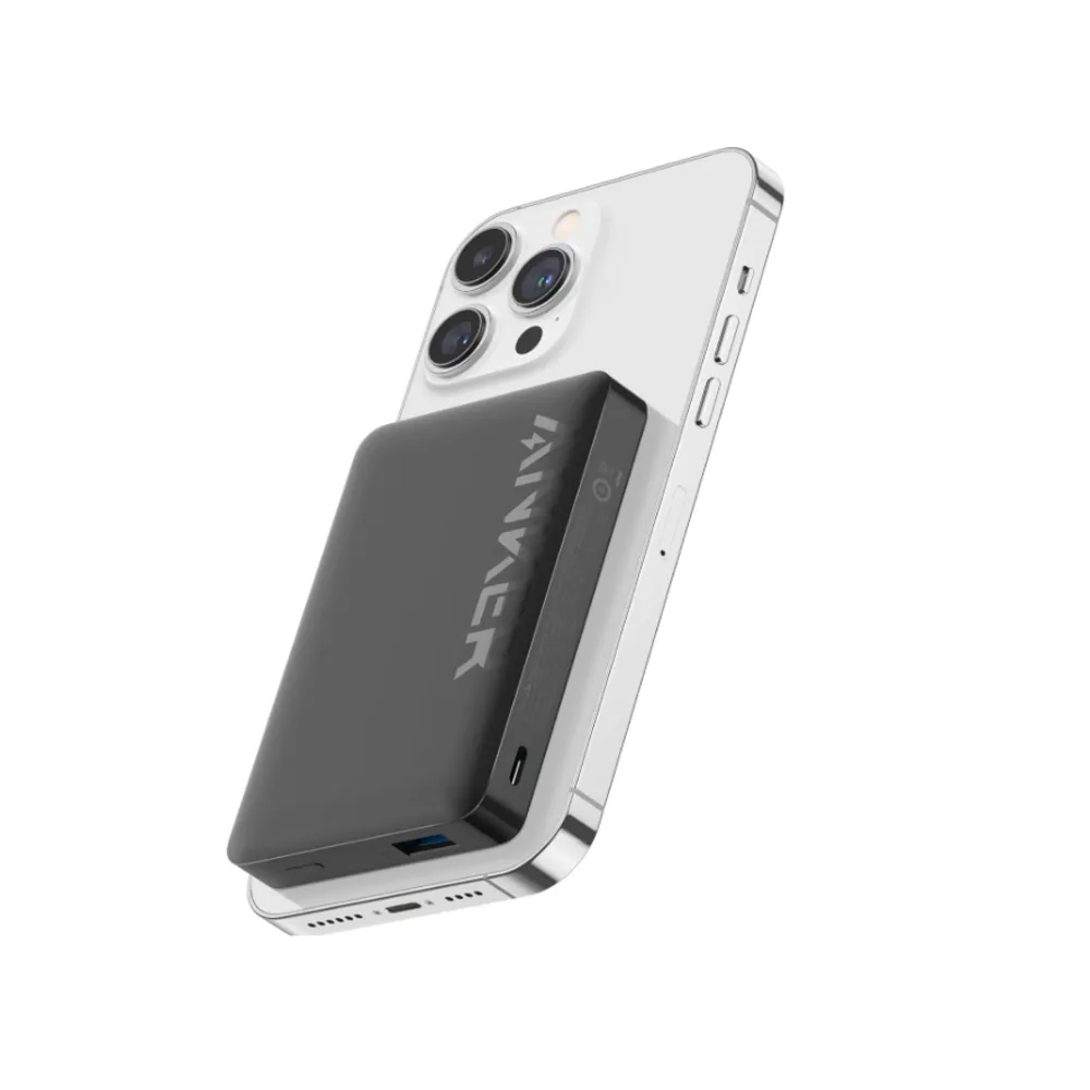 334 Magnetic Battery 10000mAh Powerbank - Black
