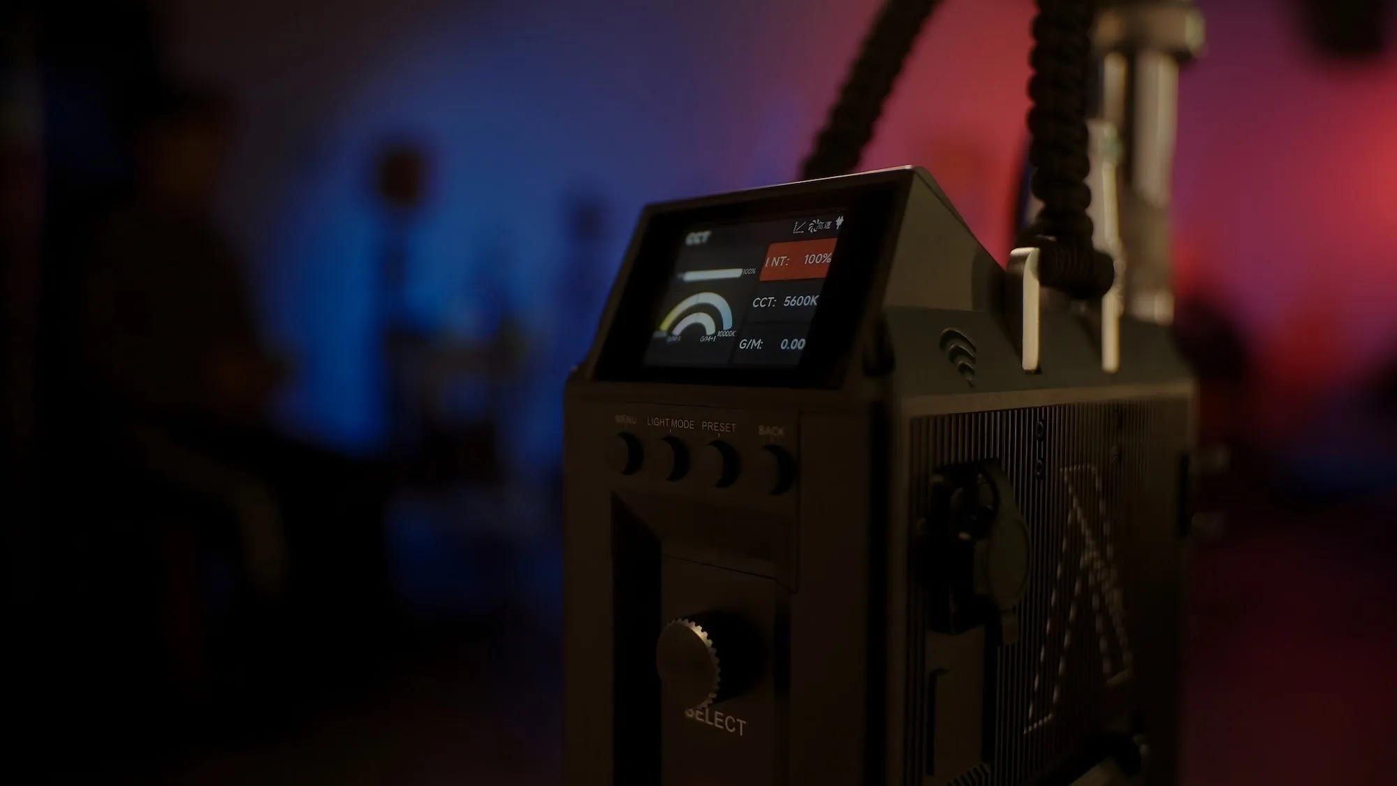 Aputure LS 600C PRO II - V Mount