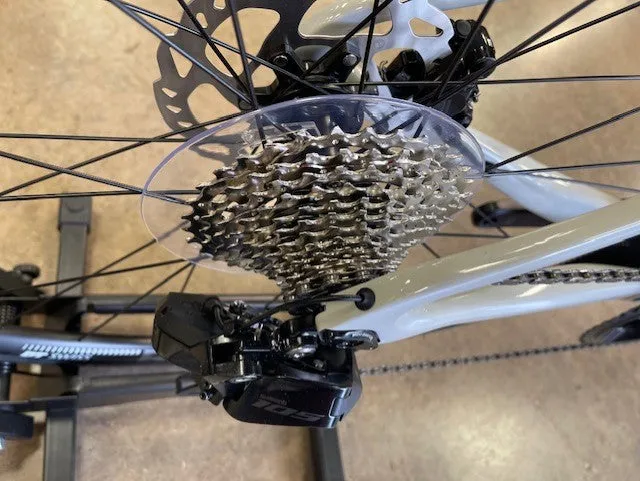 Cannondale Supersix Evo Carbon 3 Shimano 105 Di2 12 Speed Chalk