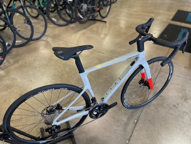 Cannondale Supersix Evo Carbon 3 Shimano 105 Di2 12 Speed Chalk
