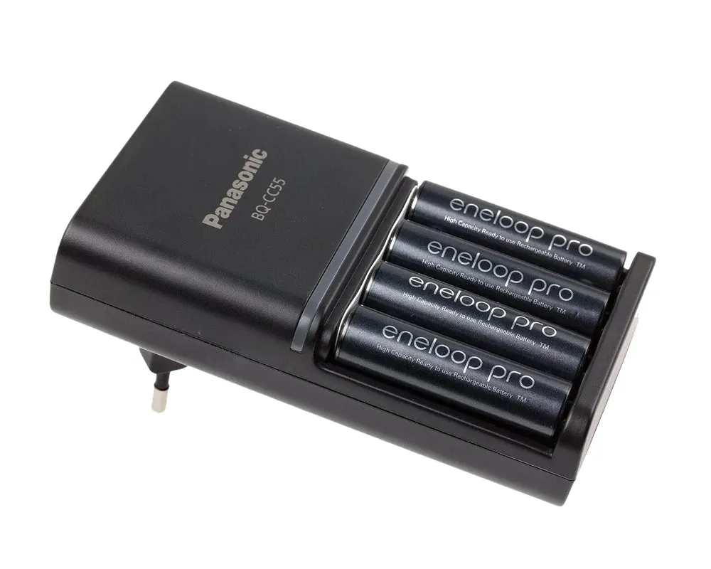 ENELOOP SMARTPLUS CHARGER WITH AAX4 PRO BATTERY