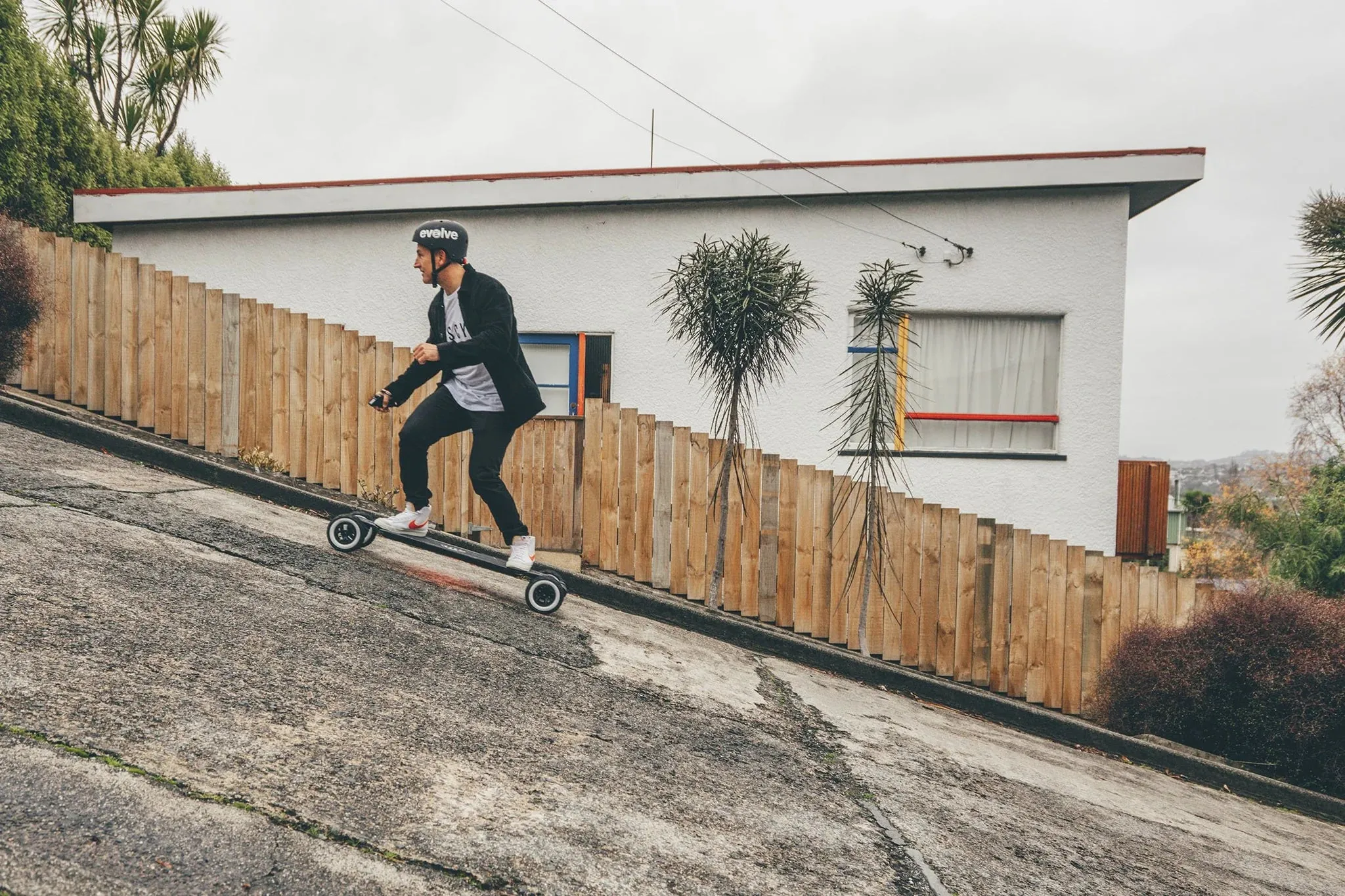 Hadean - Carbon All Terrain