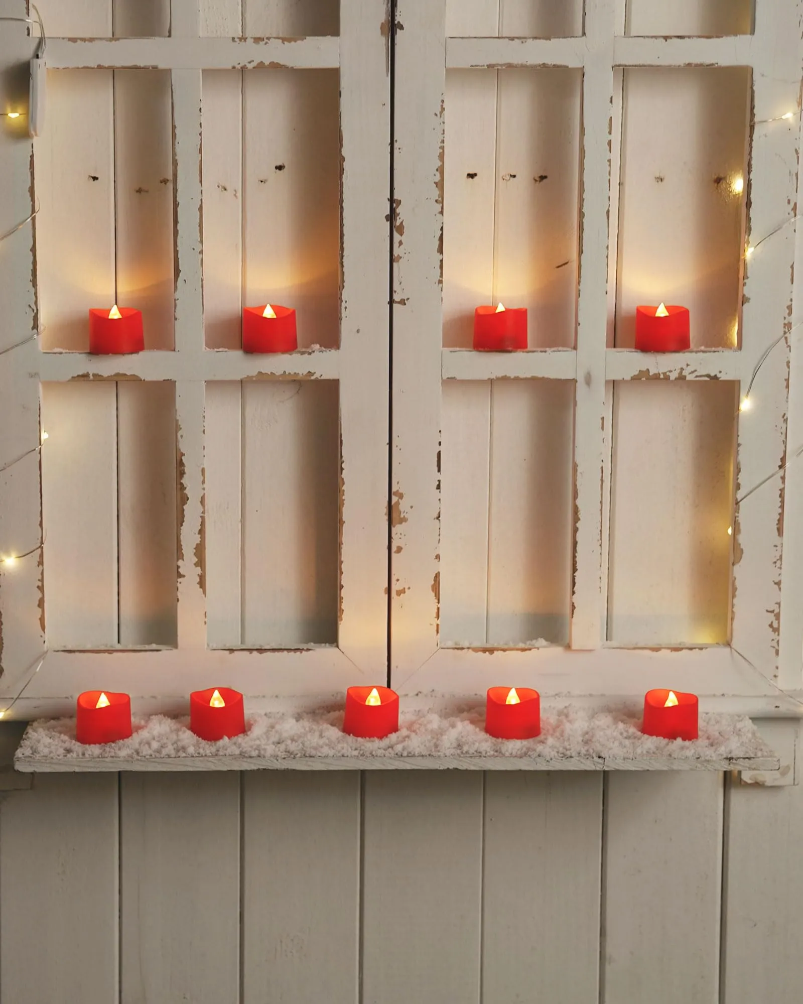 Homemory Flameless Candles, Pack of 24 Flickering LED Tea Light Candles Battery Operated, Red Tea Lights, Batteries Included