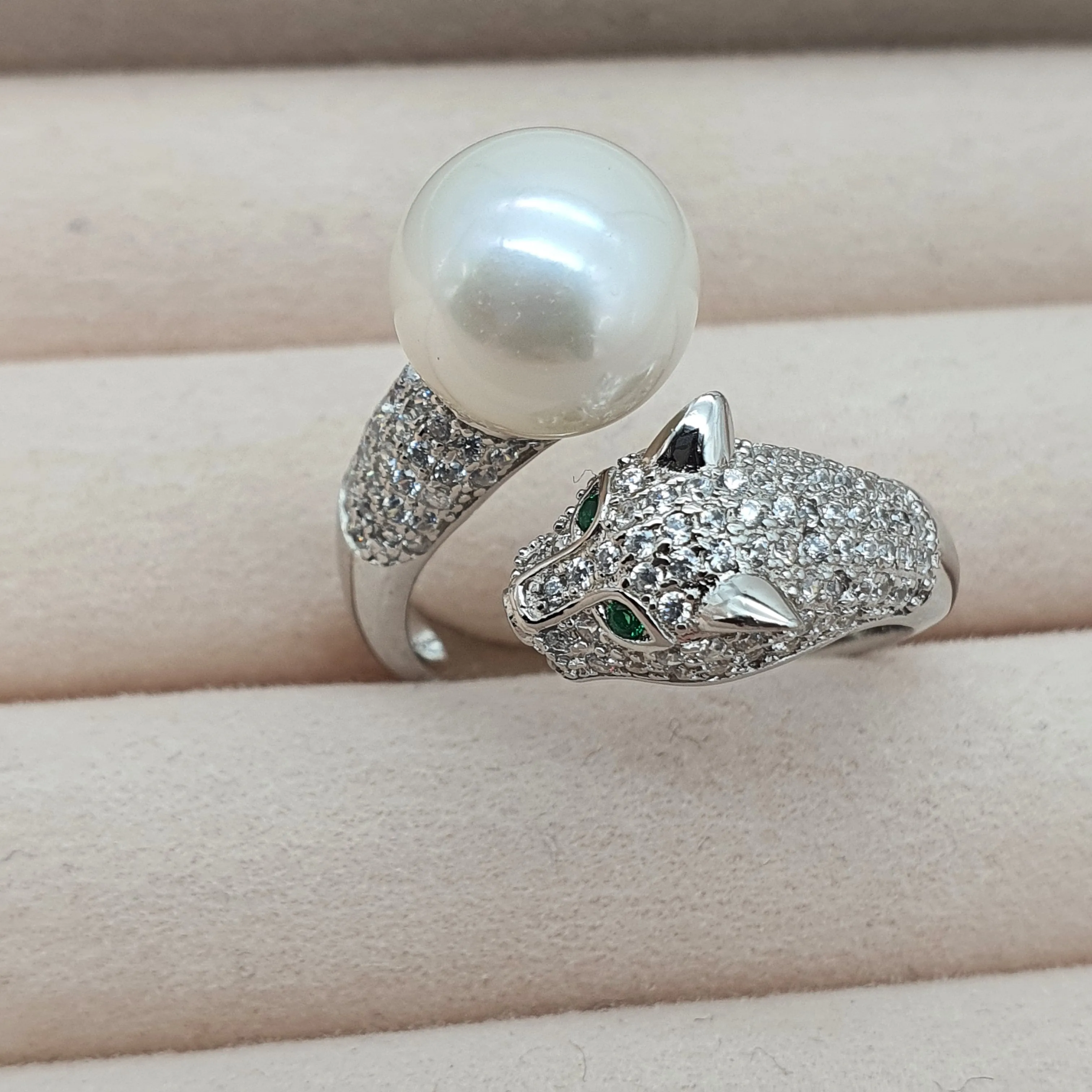 Large Freshwater Pearl Panther ring, sterling silver