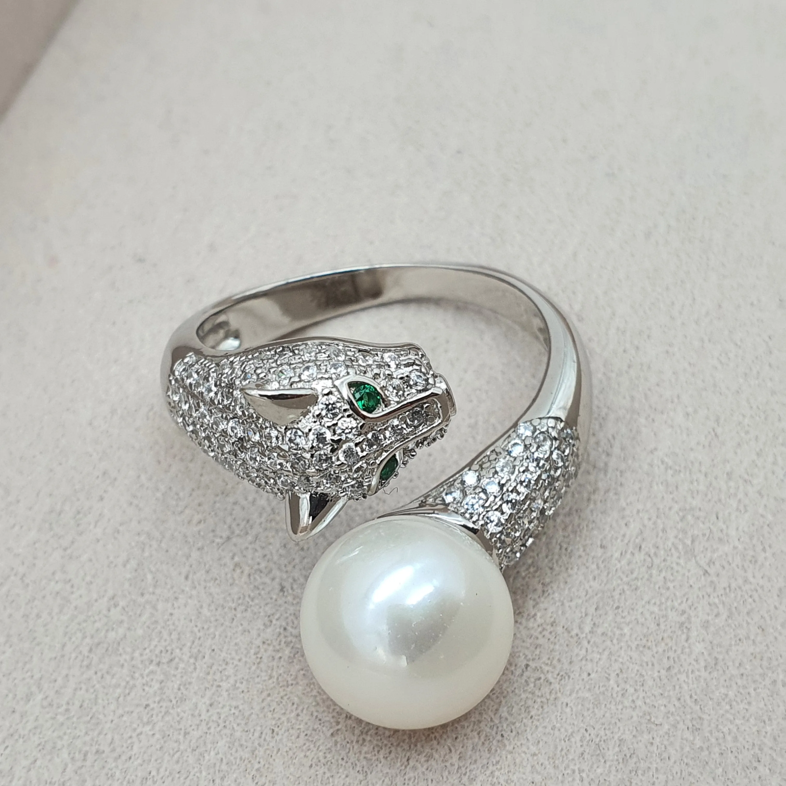 Large Freshwater Pearl Panther ring, sterling silver