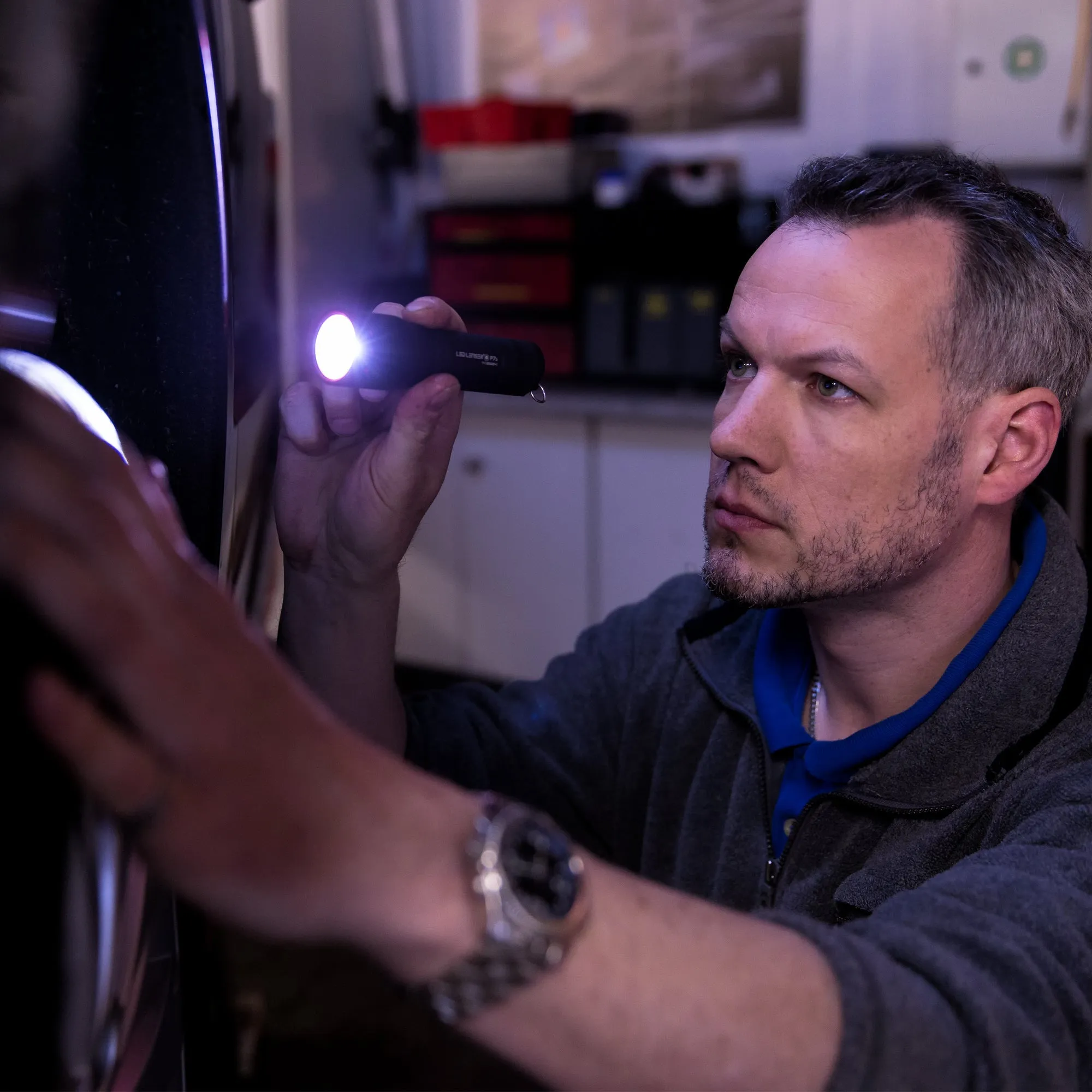 P7R Rechargeable Torch