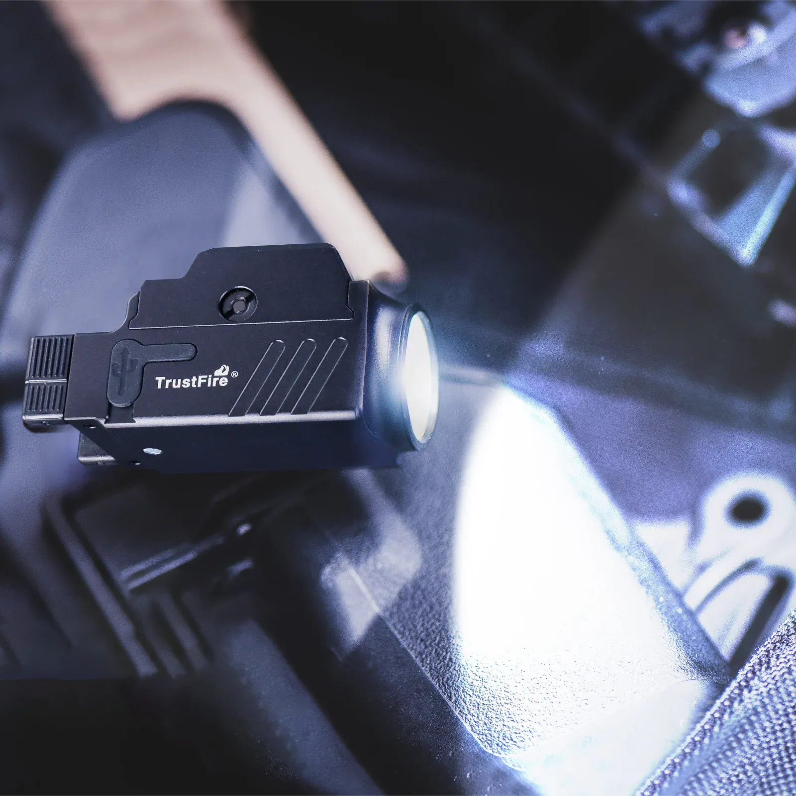TrustFire GM23 lamp 800 lumens